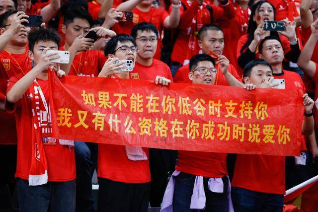 球友直播 · 智能体育赛事互动平台APP界面展示
